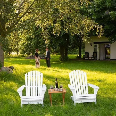 Teichwiesenhof Bed & Breakfast 3*